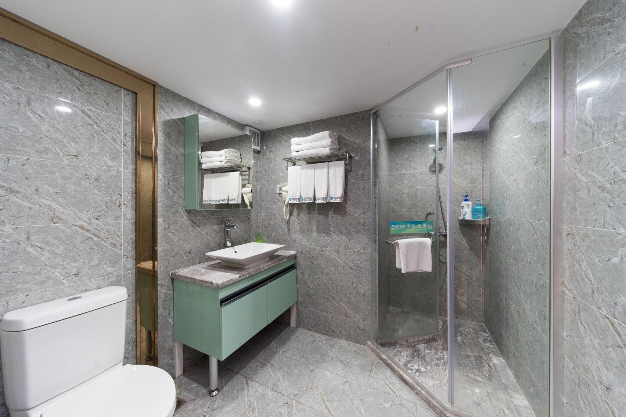 Waifiden Duplex Hotel Apartment Zhongyong Jinyu Branch-Free Shuttle Bus During The Canton Fair 외부 사진