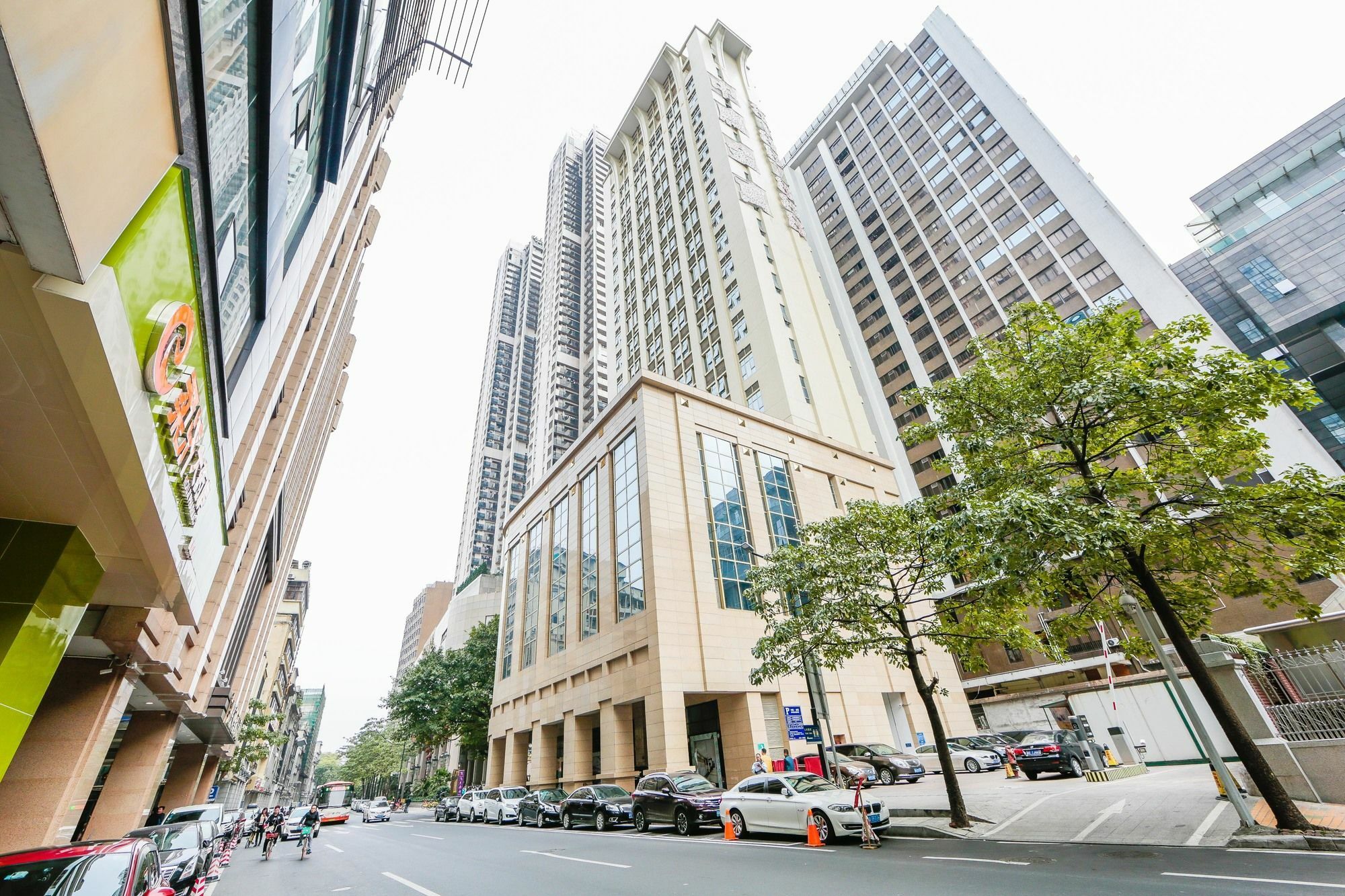 Waifiden Duplex Hotel Apartment Zhongyong Jinyu Branch-Free Shuttle Bus During The Canton Fair 외부 사진