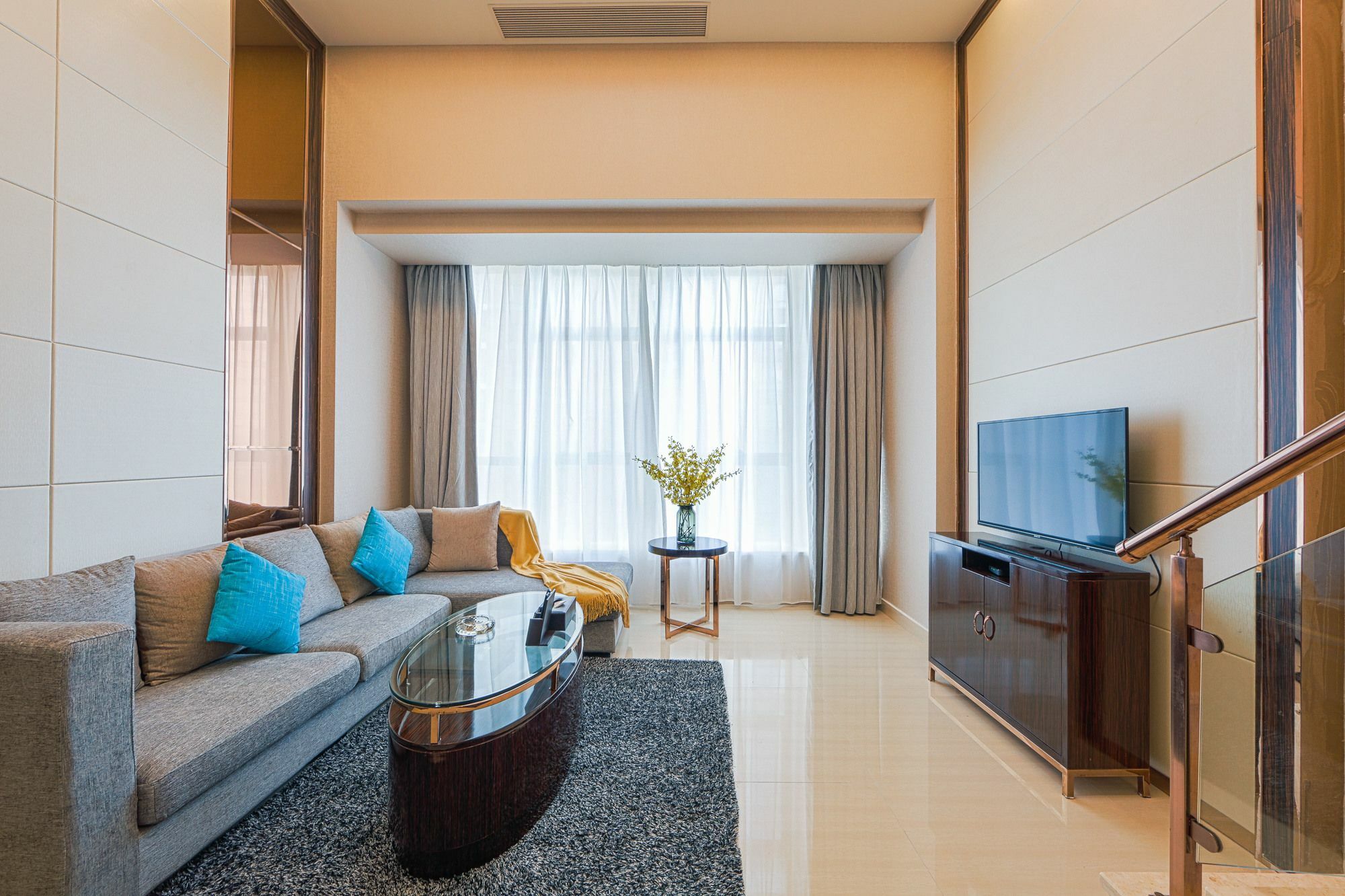 Waifiden Duplex Hotel Apartment Zhongyong Jinyu Branch-Free Shuttle Bus During The Canton Fair 외부 사진