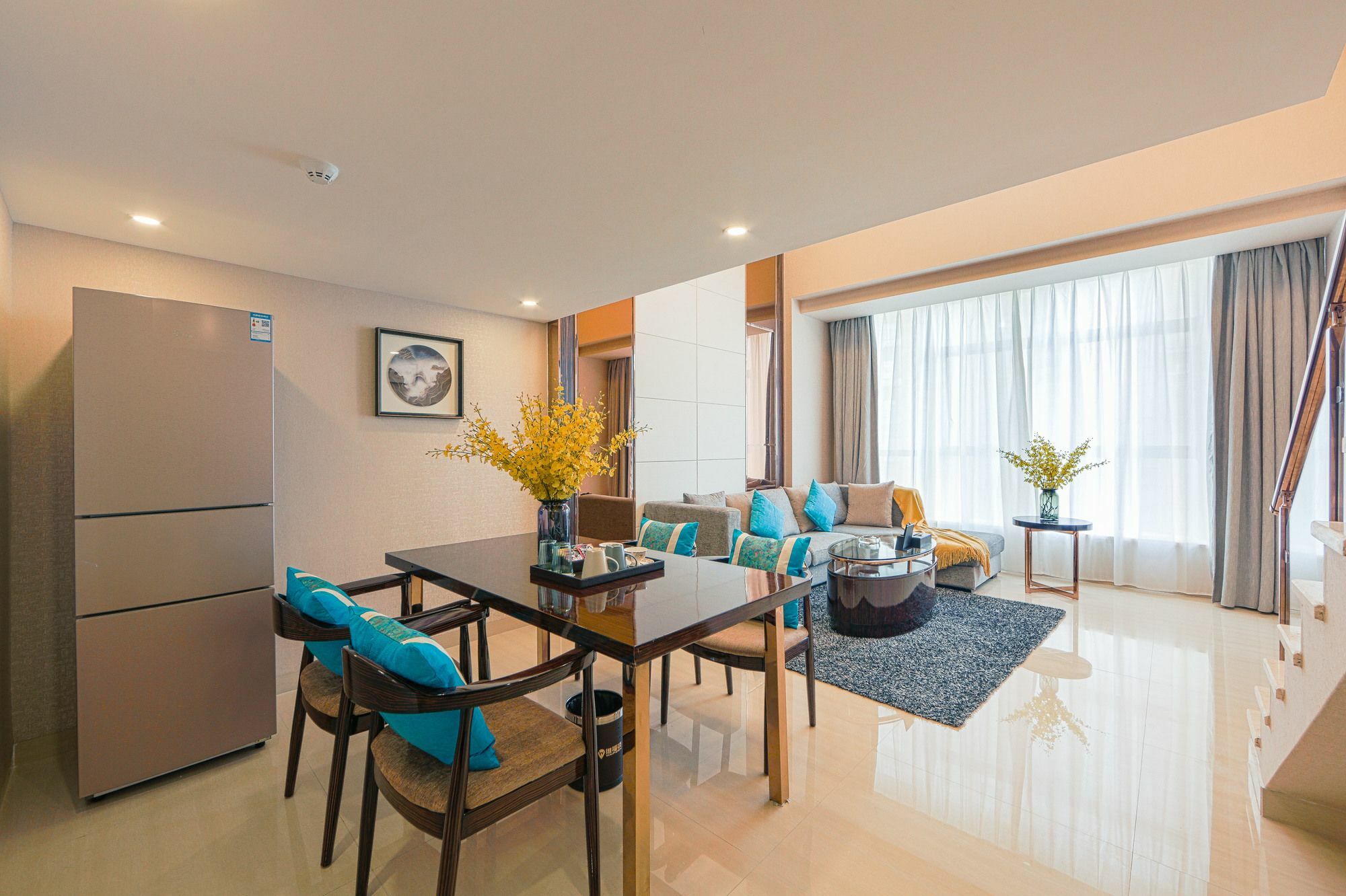 Waifiden Duplex Hotel Apartment Zhongyong Jinyu Branch-Free Shuttle Bus During The Canton Fair 외부 사진